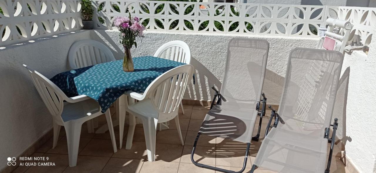 Charmant 2 Pieces Avec Terrasse En Bord De Mer Leucate Ngoại thất bức ảnh